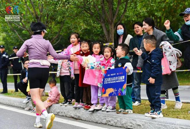 七载西马以十二时辰跑进古长安今西安(图11)